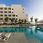 Izla Beach Front Hotel