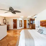 Bella Mar, Oceanfront Escape
