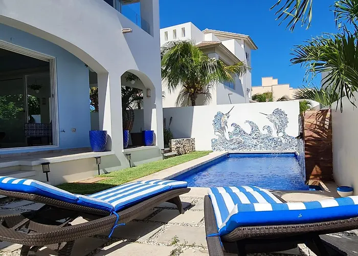 Casa Reyes Stunning Rooftop Oceanview