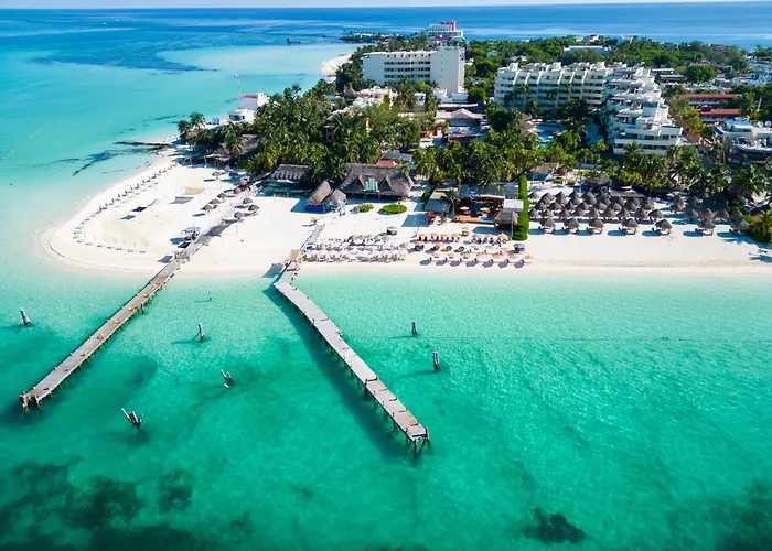 Casa Moderna En Playa Norte Isla Mujeres