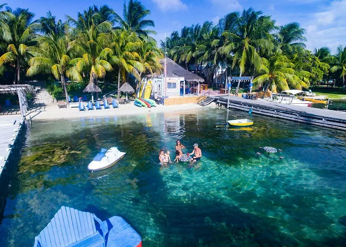 El Milagro Beach Hotel And Marina