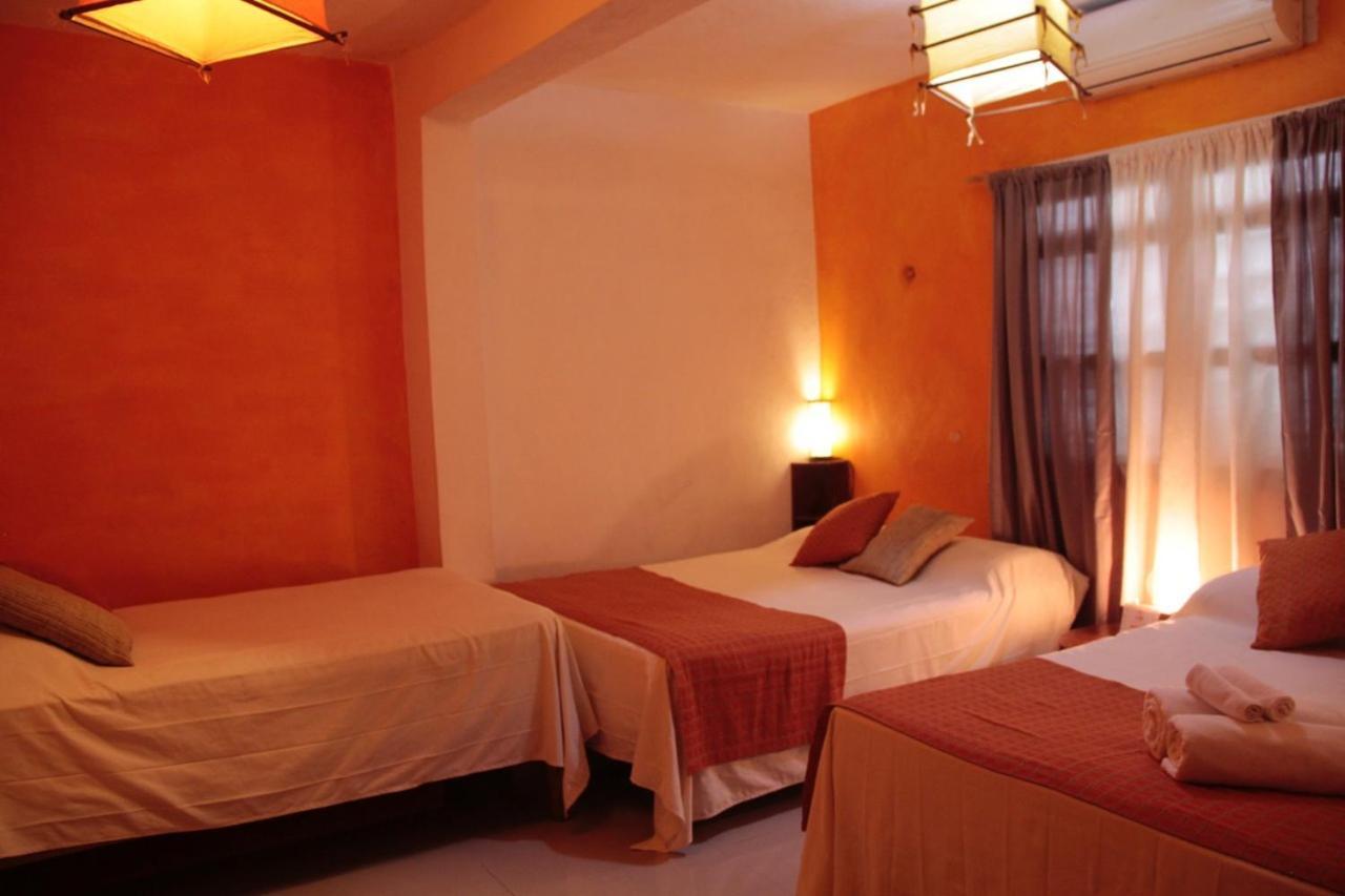 Guest house La Casa Naranja