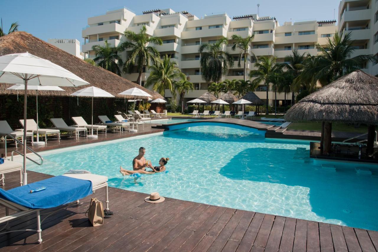 Resort Privilege Aluxes Adults Only