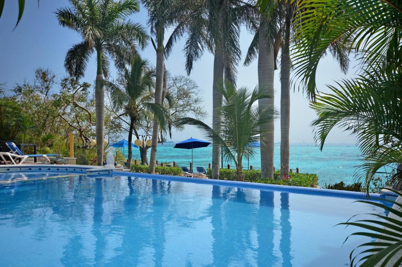 La Joya Hotel