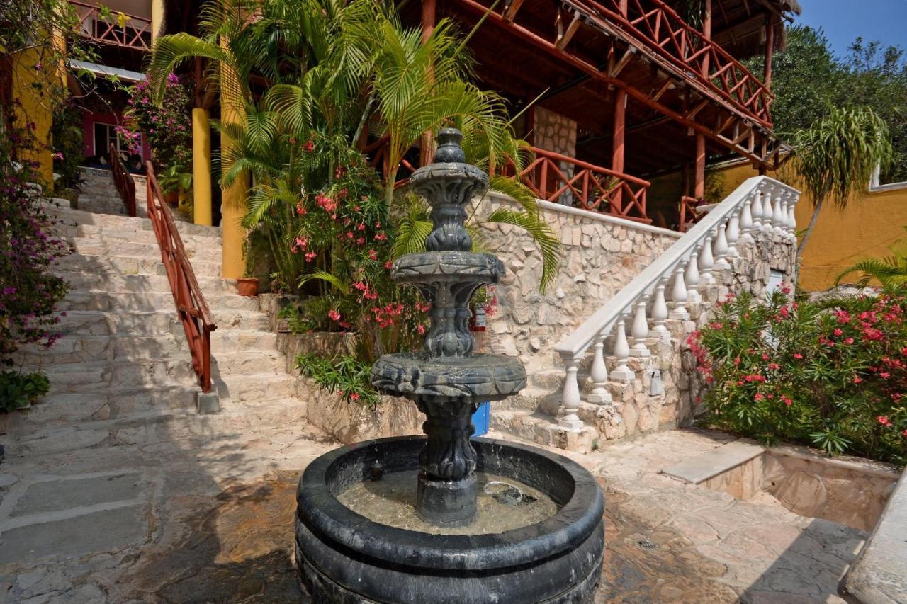 La Joya Hotel Isla Mujeres