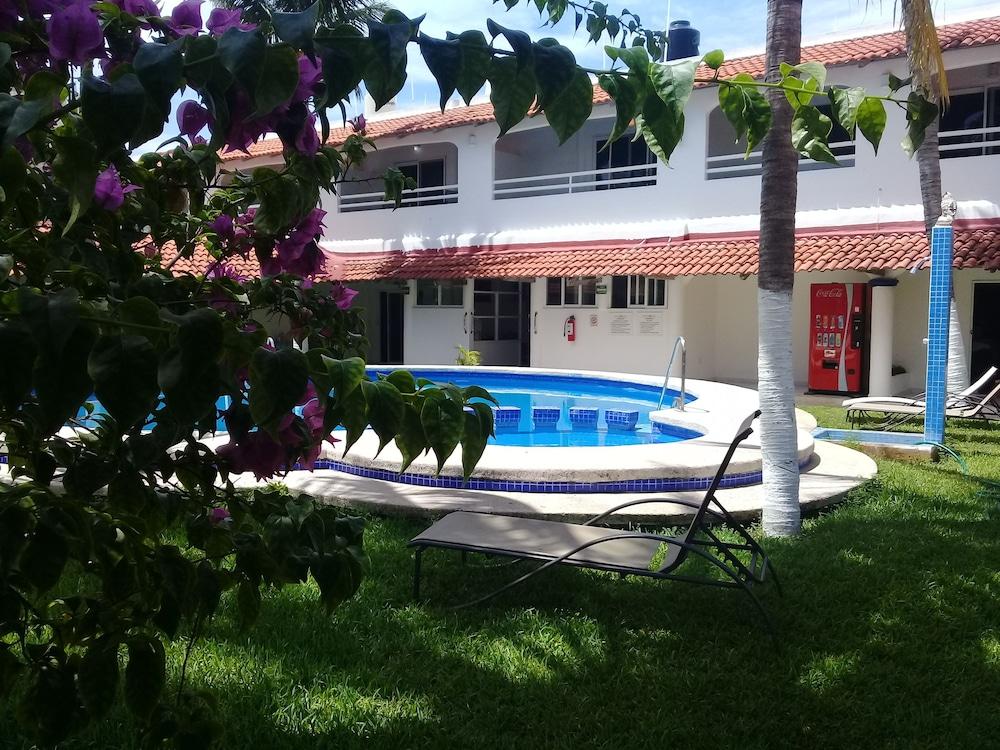 Plaza Almendros 3* Isla Mujeres