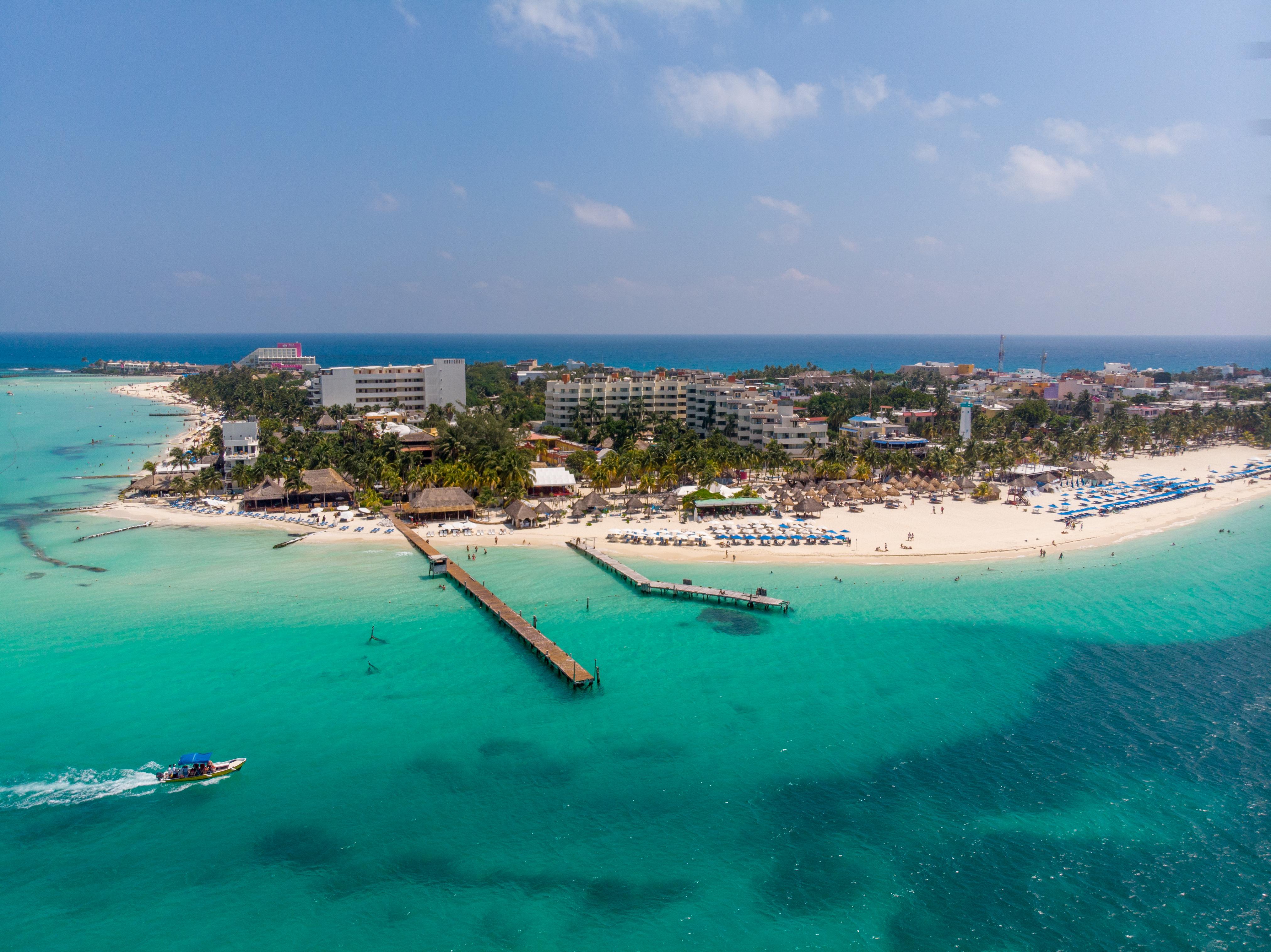 Privilege Aluxes Adults Only Isla Mujeres