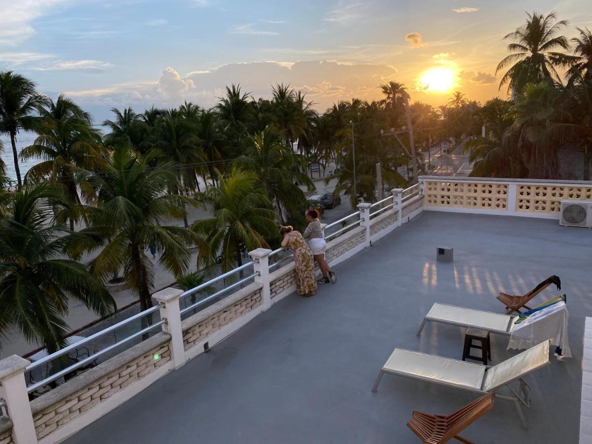 Antillas Inn