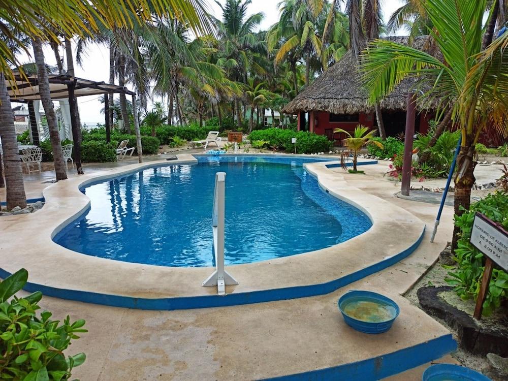 Kiin Hotel 3*