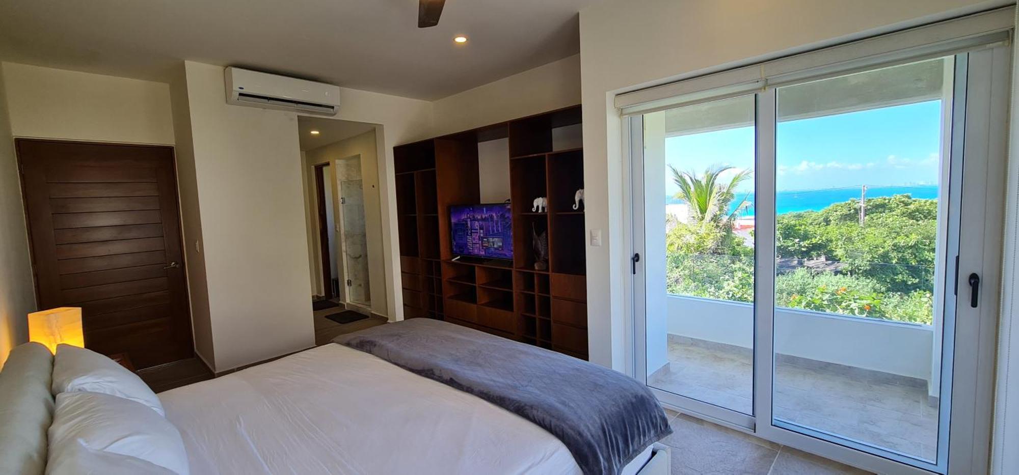 Villa Casa Reyes Stunning Rooftop Oceanview *
