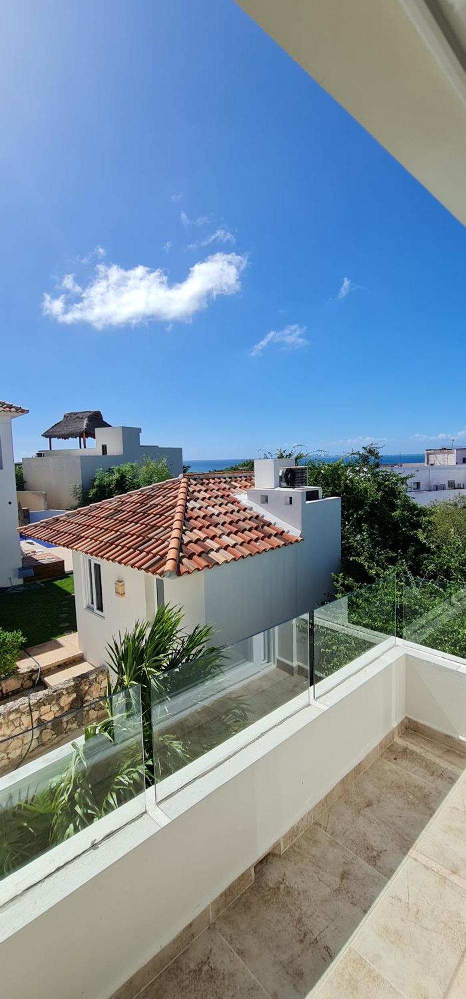 Villa Casa Reyes Stunning Rooftop Oceanview