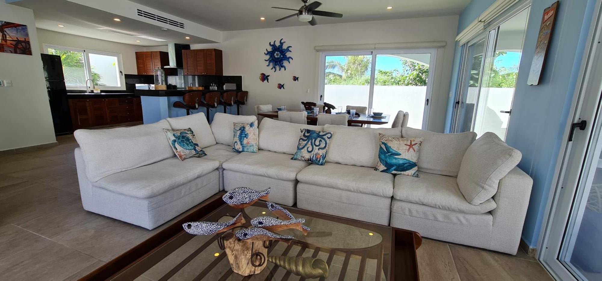 Villa Casa Reyes Stunning Rooftop Oceanview *