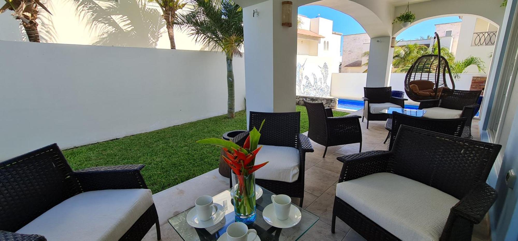 Casa Reyes Stunning Rooftop Oceanview *