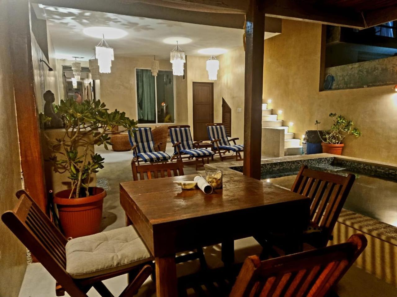 Aparthotel Bliss 18