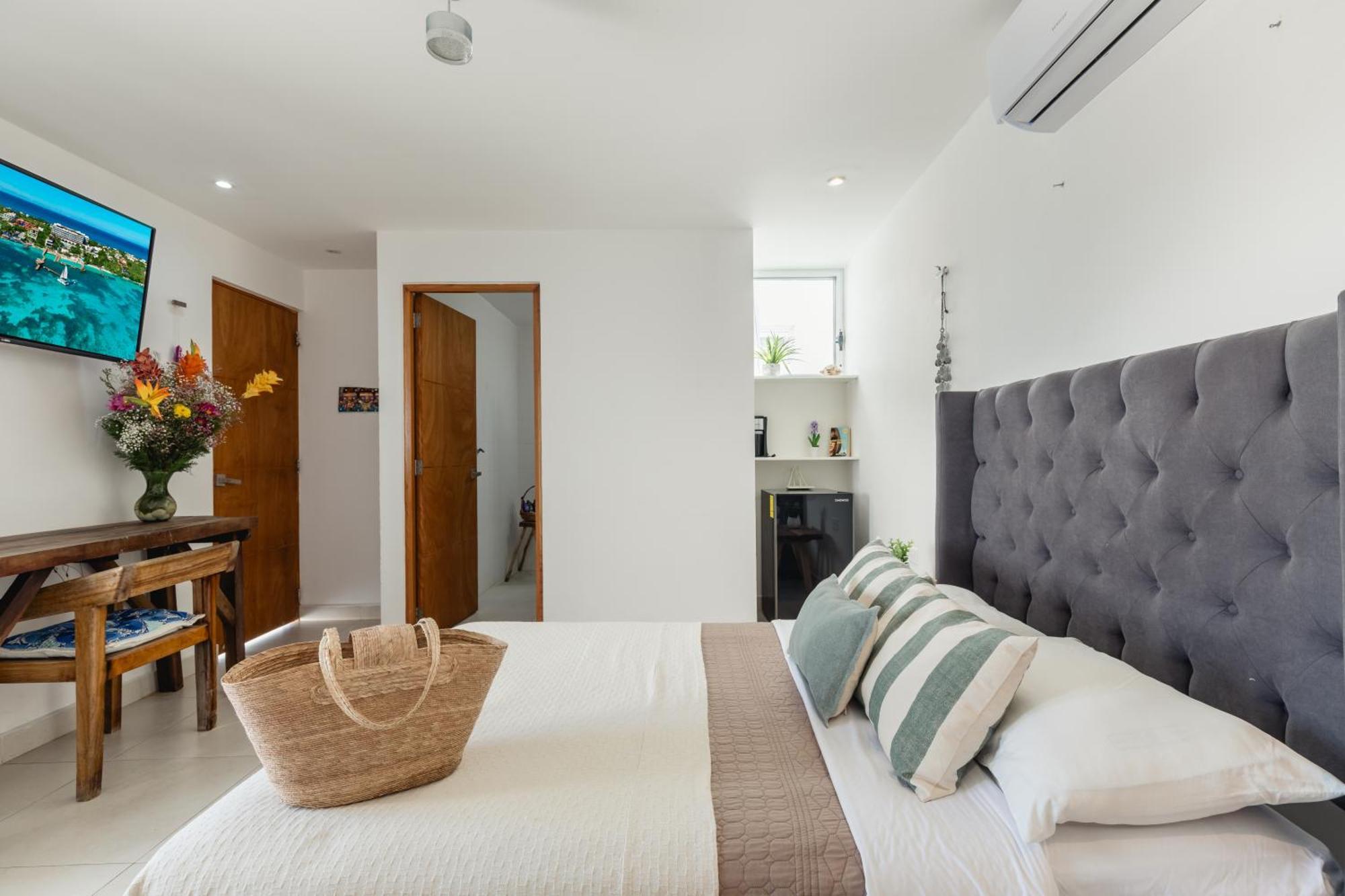 Casa Moderna En Playa Norte Isla Mujeres