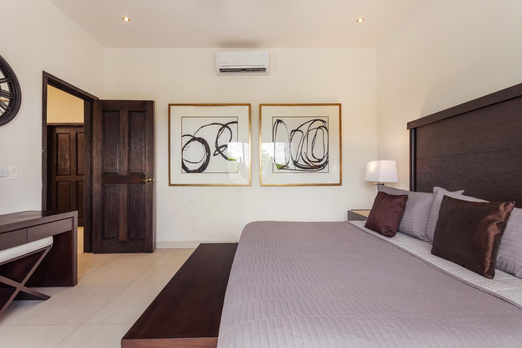 Casa Javi- Ocean Front Located Mid Isla Mujeres