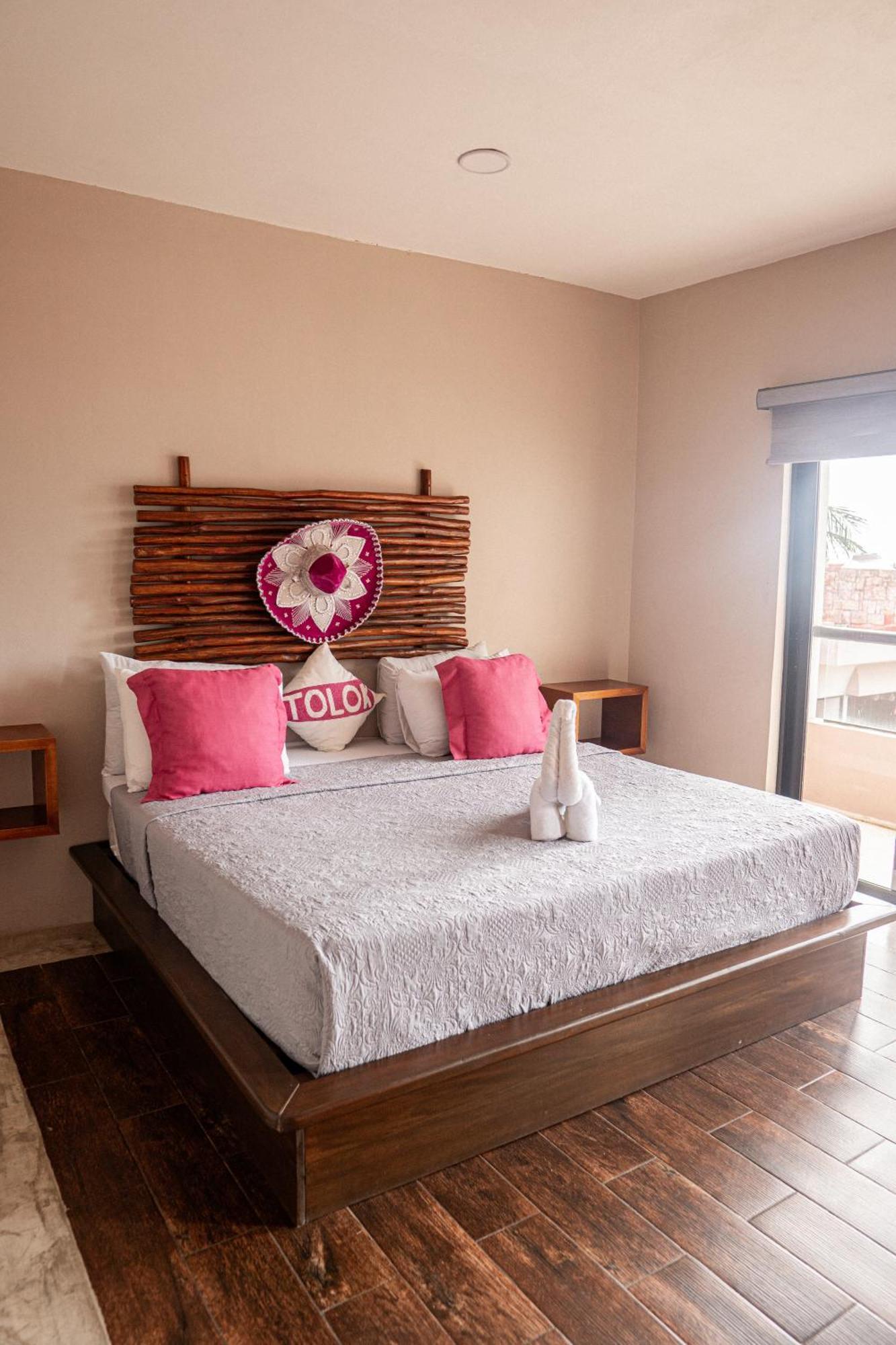 Aparthotel Bahia Tolok 3*