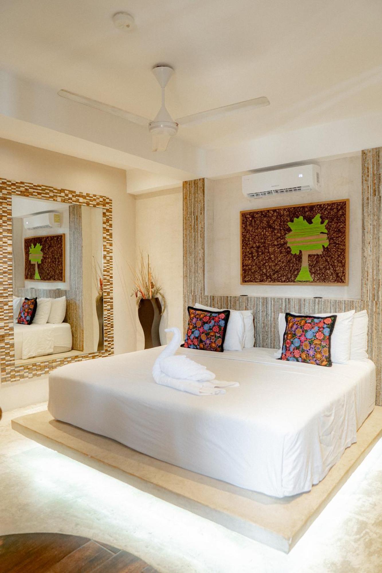 Bahia Tolok Aparthotel 3*