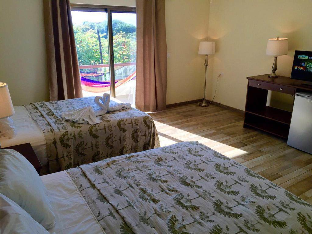 Hotel Playa La Media Luna 4*
