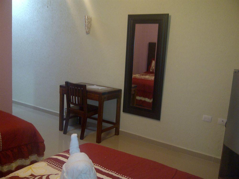 Isleno Hotel 3*