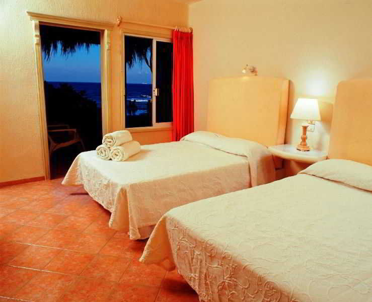 Hotel Playa La Media Luna Isla Mujeres