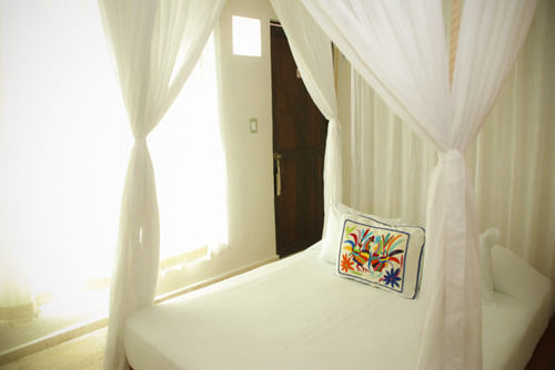 Casa Ixchel 2*