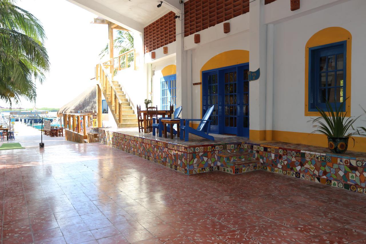 Hotel El Milagro Beach And Marina 4*