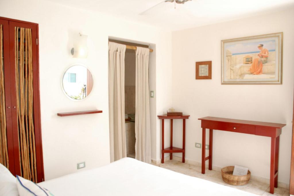Aparthotel Casa Ixchel 2*