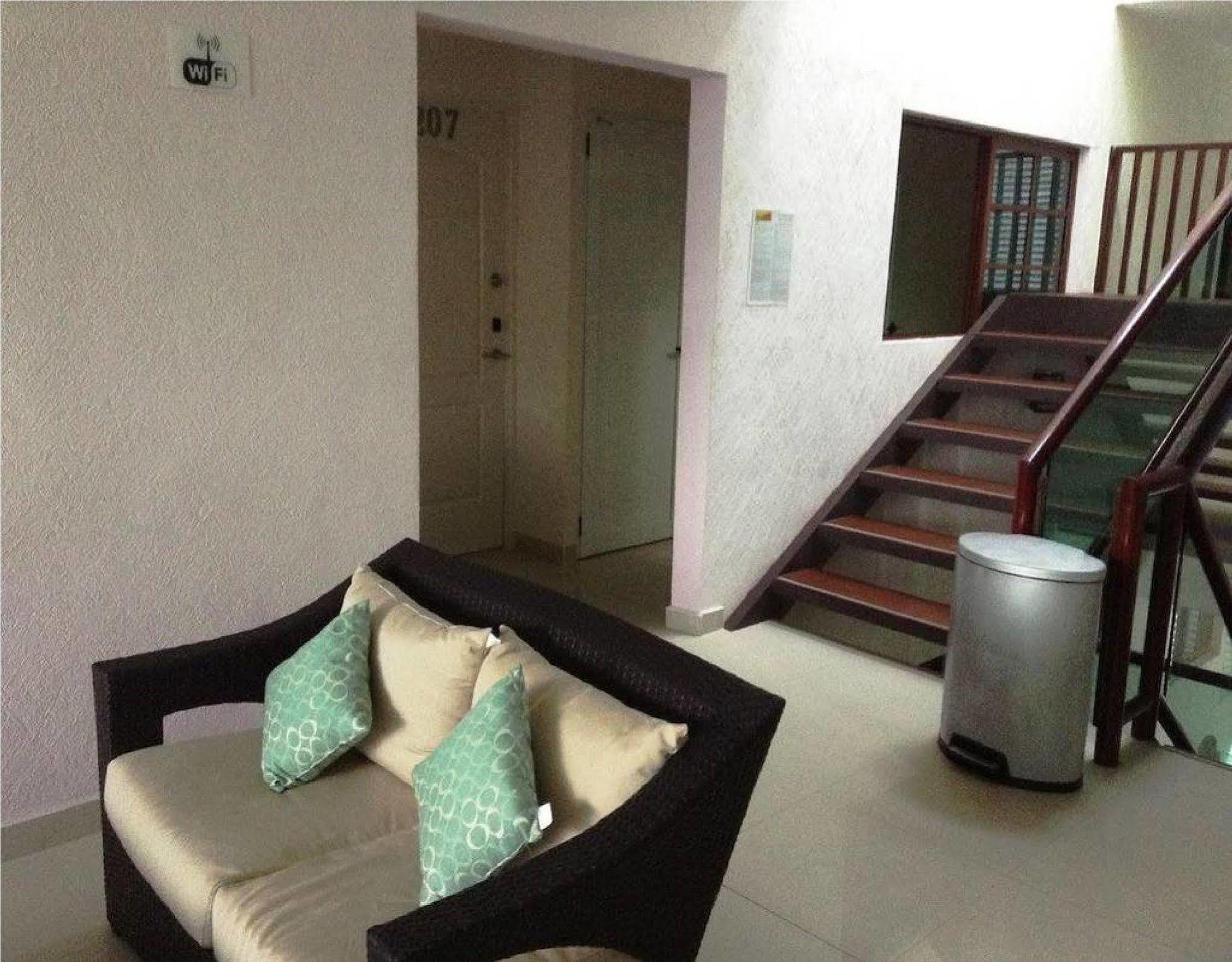 Hotel Isleno