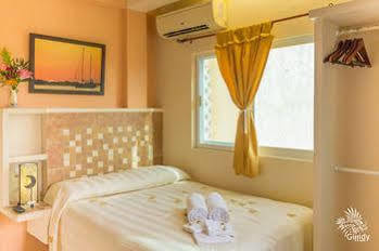 Hotel Bucaneros 3*