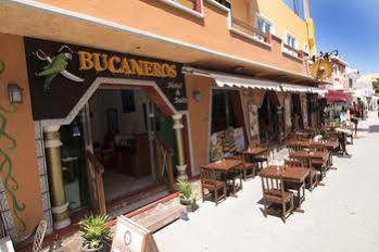 Hotel Bucaneros Isla Mujeres