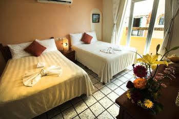 Hotel Bucaneros Isla Mujeres