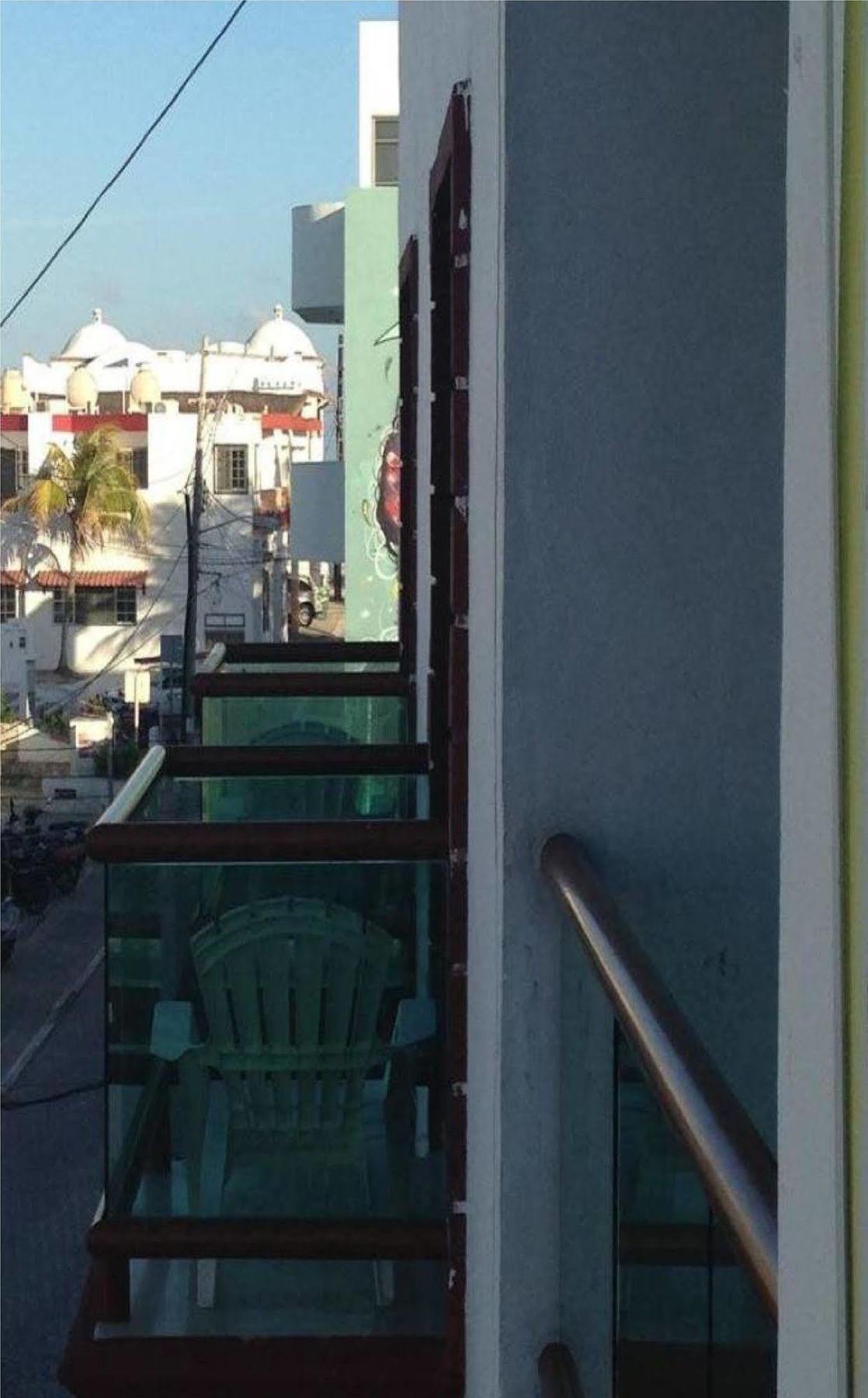 Isleno Hotel 3*
