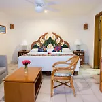 Hotel La Joya Isla Mujeres