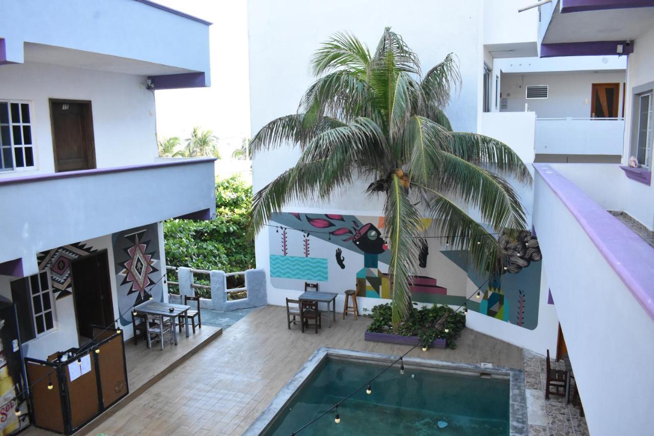 Les Trois Singes - Friendly Hostel * Isla Mujeres
