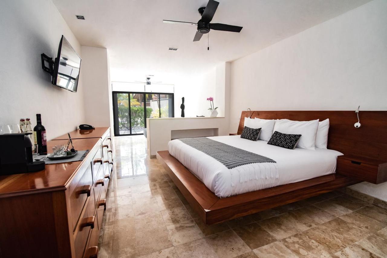 Casa Del Jaguar