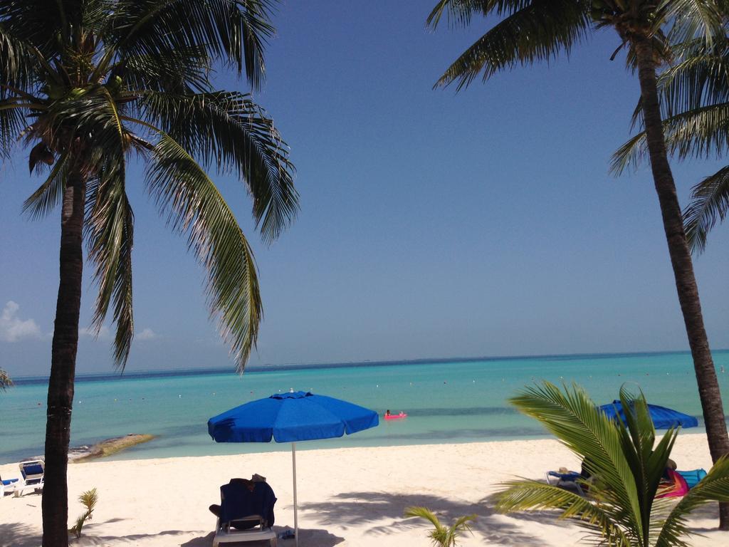 Nautibeach Front In North Apartahotel