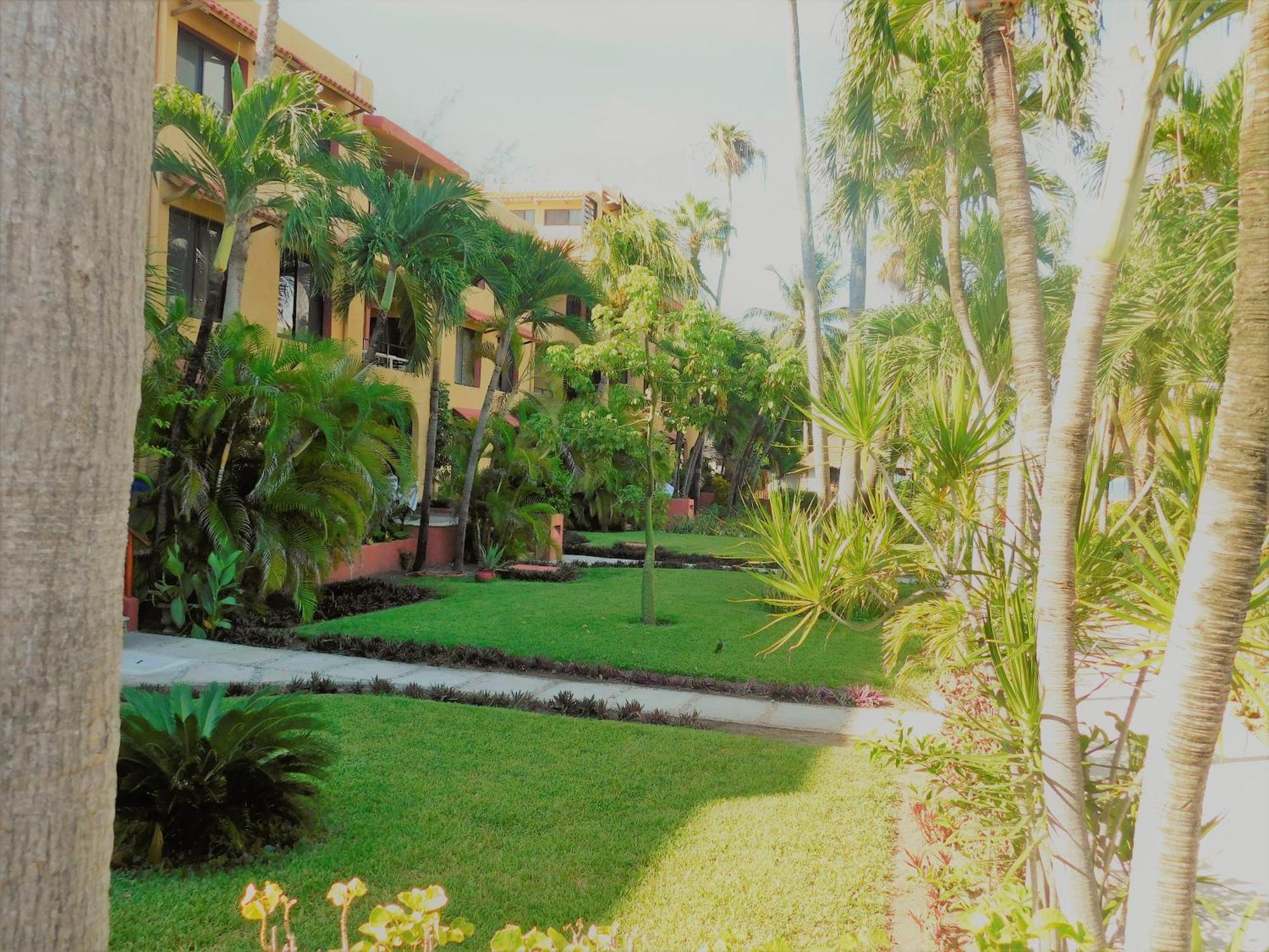 Apartahotel Nautibeach Front In North Isla Mujeres