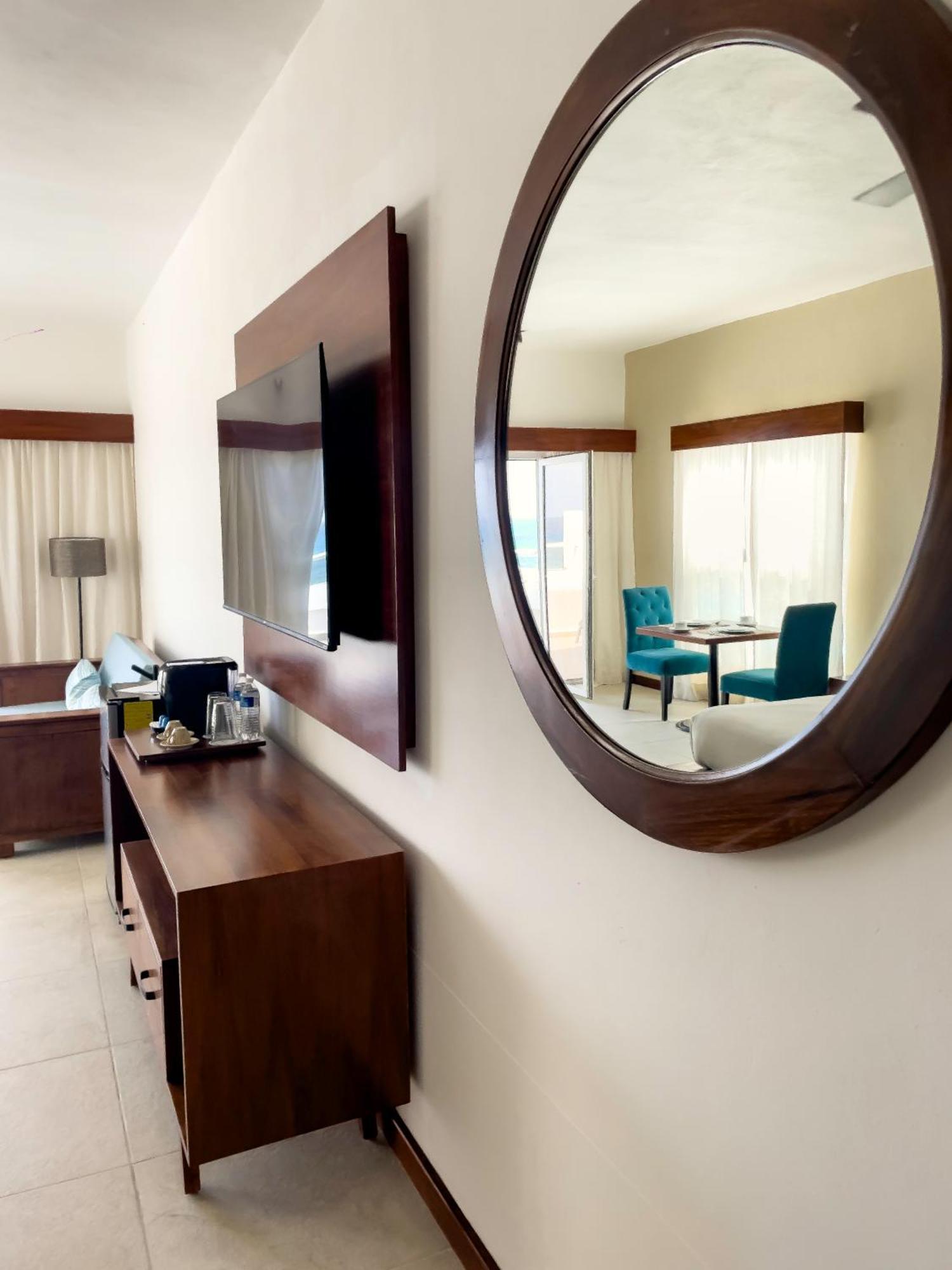 The Mint 4* Isla Mujeres