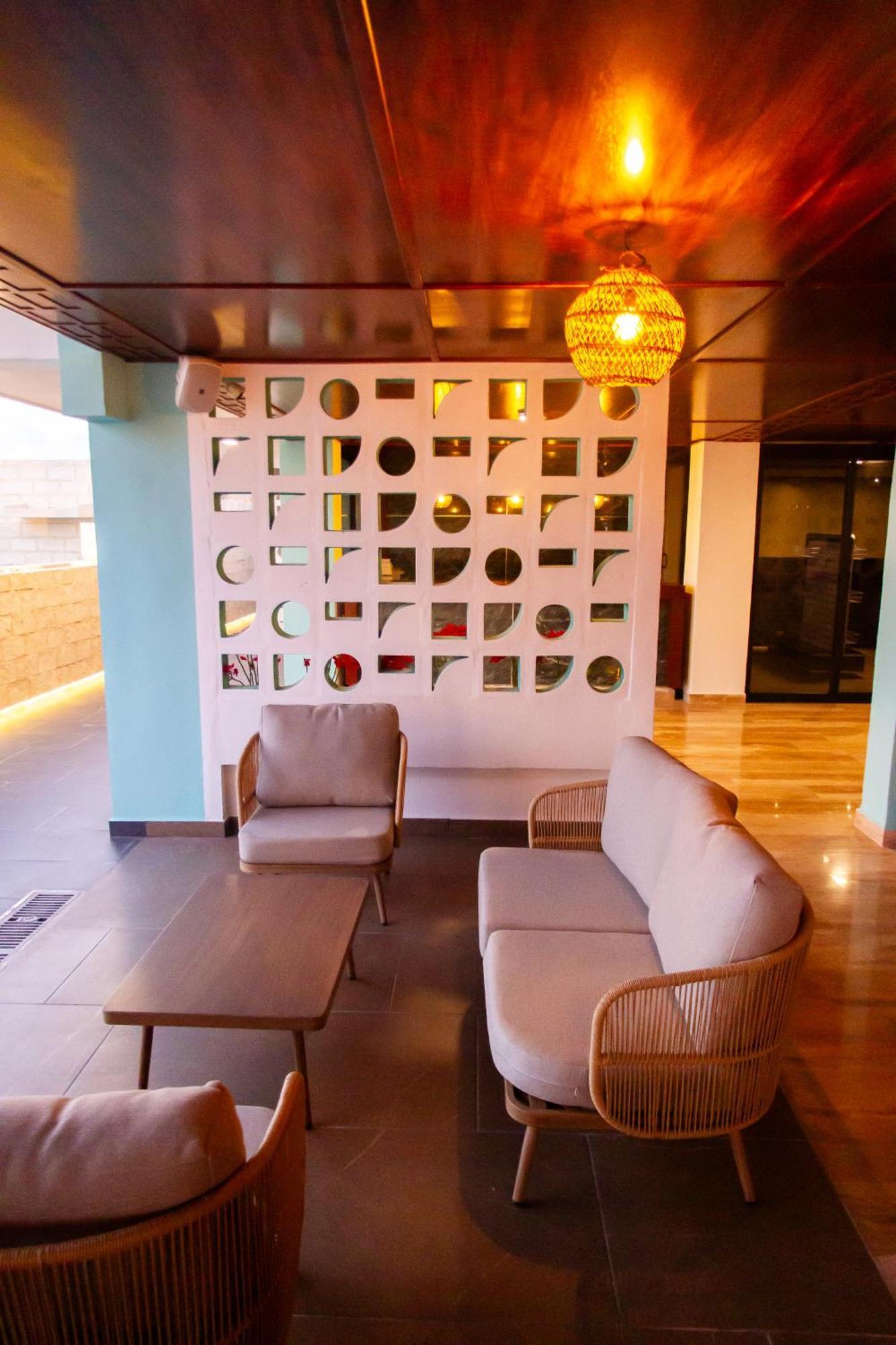 Hotel The Mint 4*