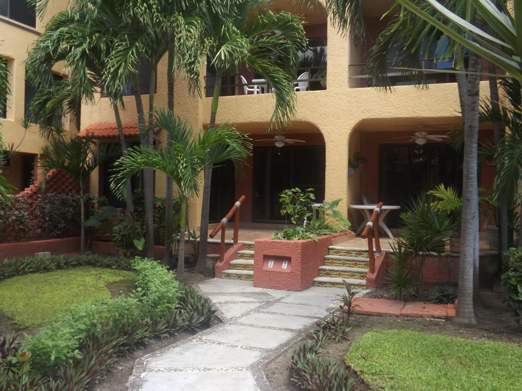 Nautibeach Front In North Apartahotel