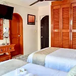 Hotel Bucaneros Isla Mujeres
