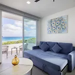 Azulea Isla Mujeres Hotel