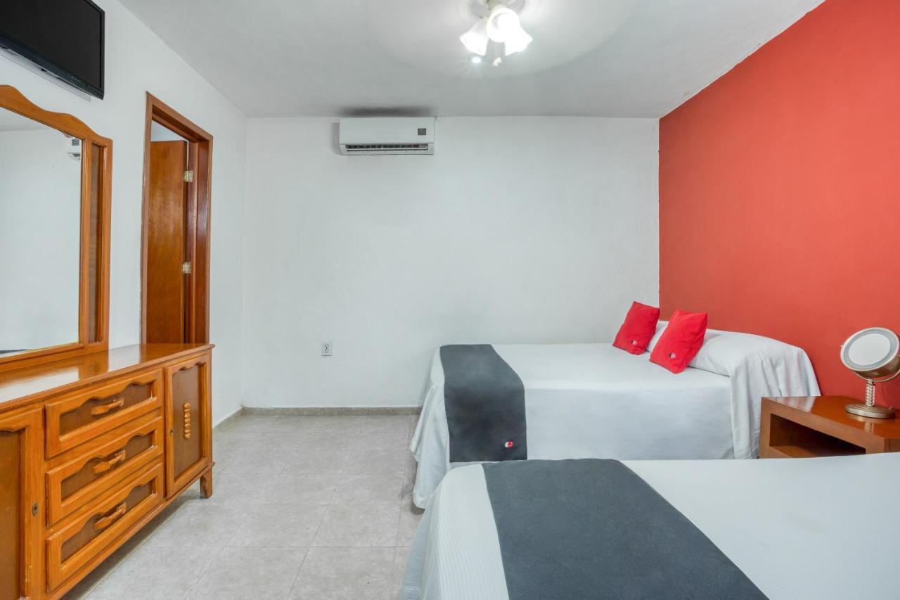 Hotel Chac Chi & 2*