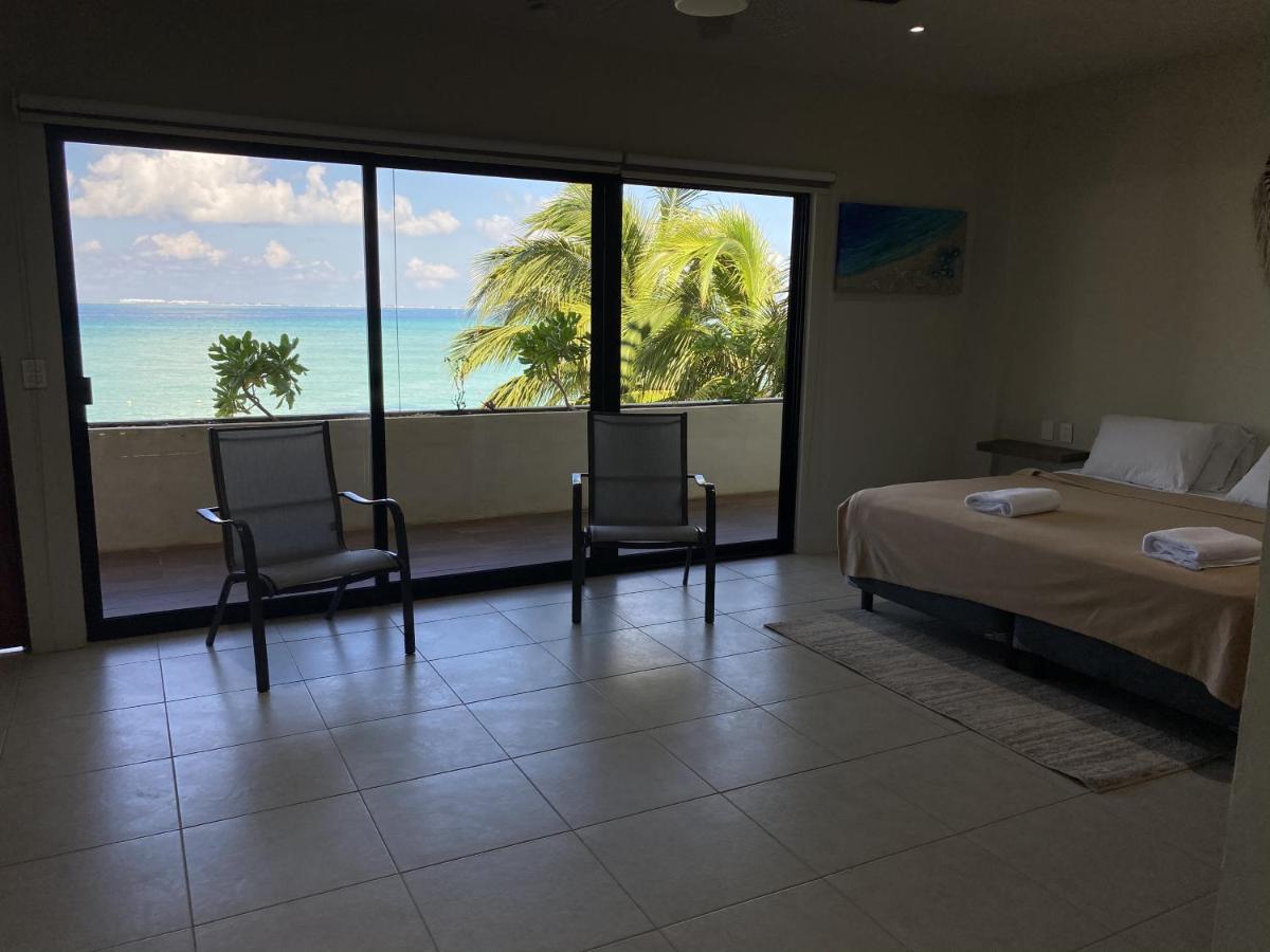 Cuxos Beachfront 4*