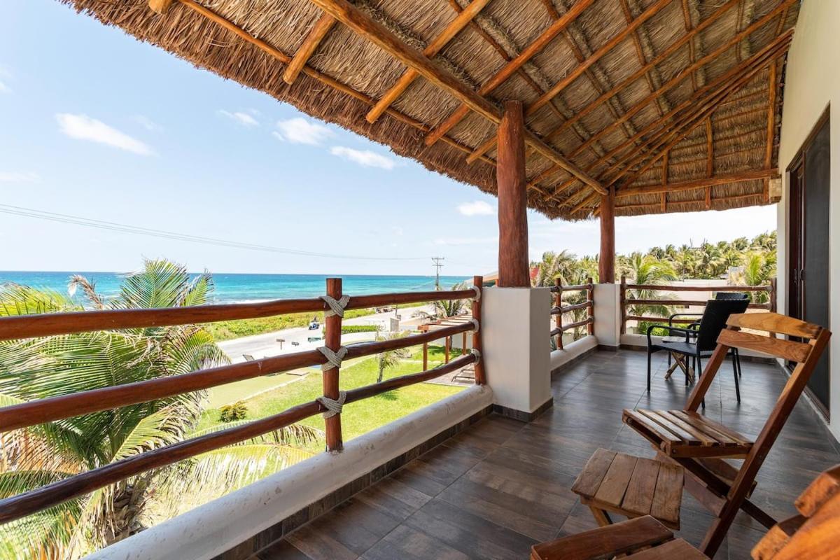 With Ocean View, Pool, Restaurant And Rooftop Сasa de vacaciones *