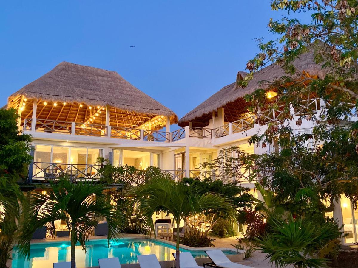 Casa Coco By Coco B Isla Hotel 3*