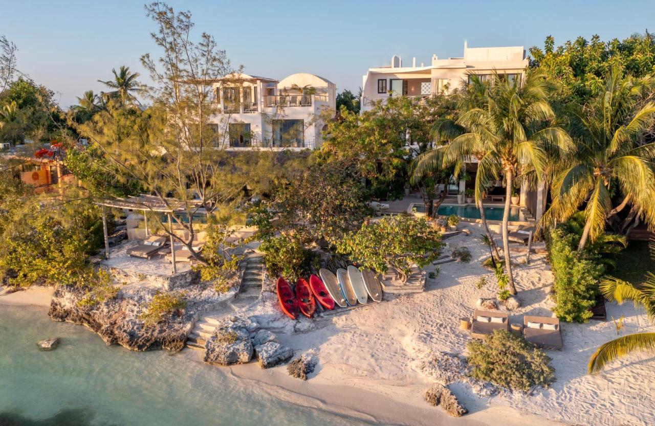 Lola By Coco B Isla Isla Mujeres