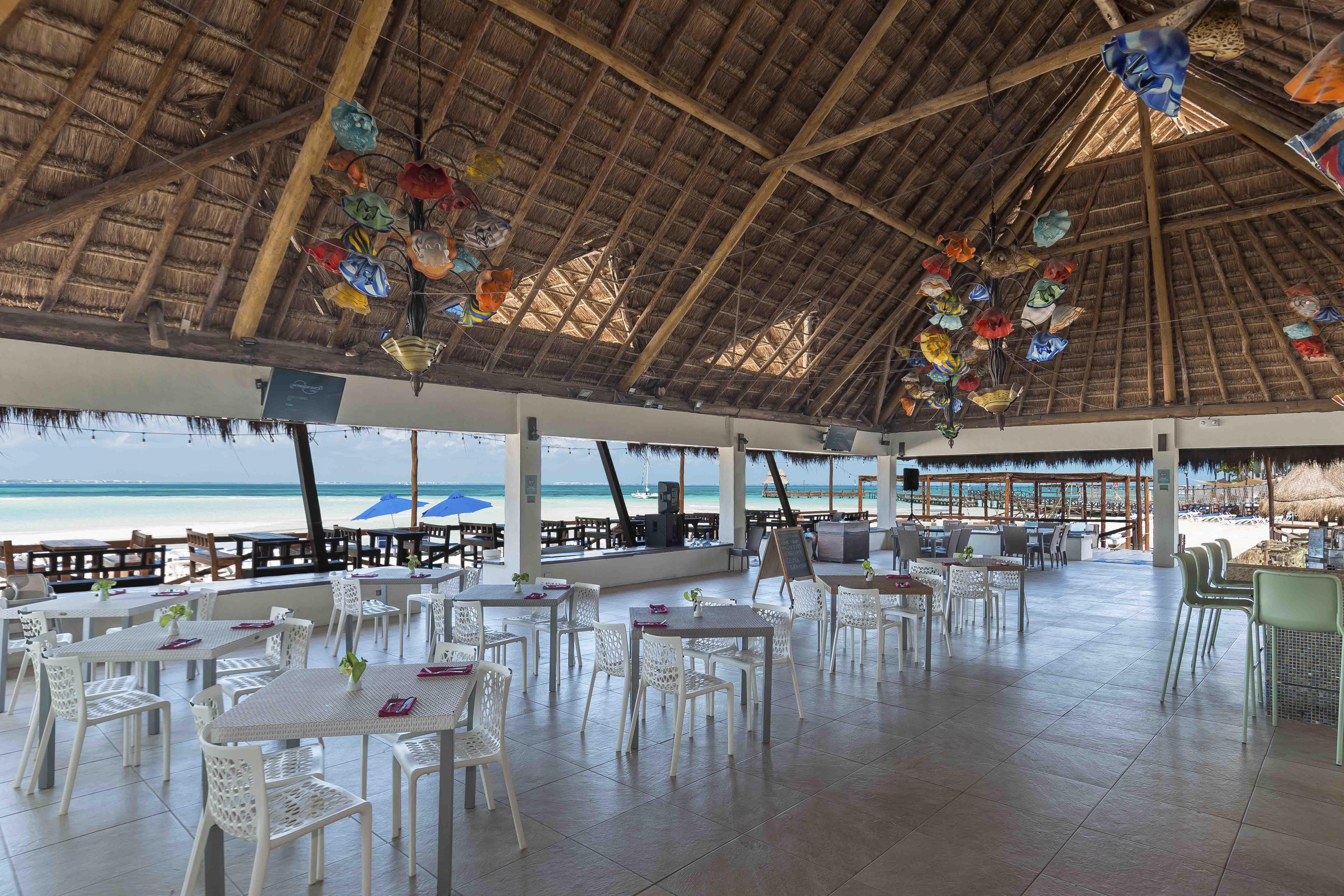 Resort Mia Reef Cancun