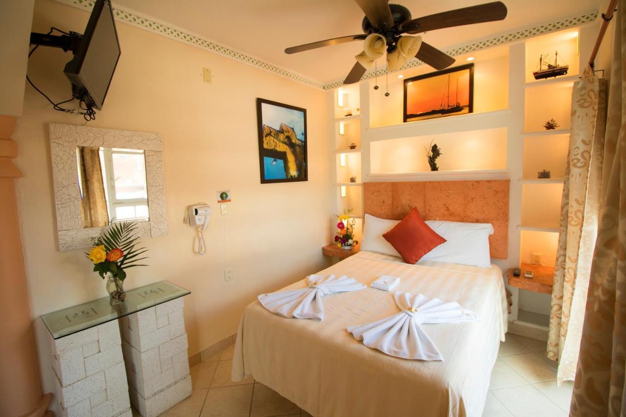 Bucaneros 3* Isla Mujeres